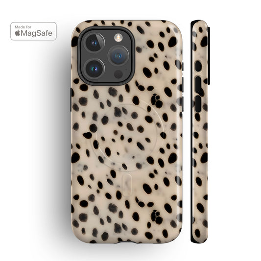 Light Bambi Spots MagSafe iPhone Case