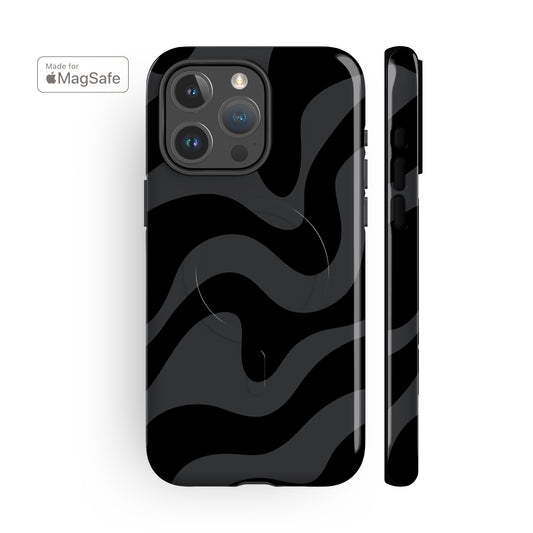 Wavy Zebra MagSafe iPhone Case